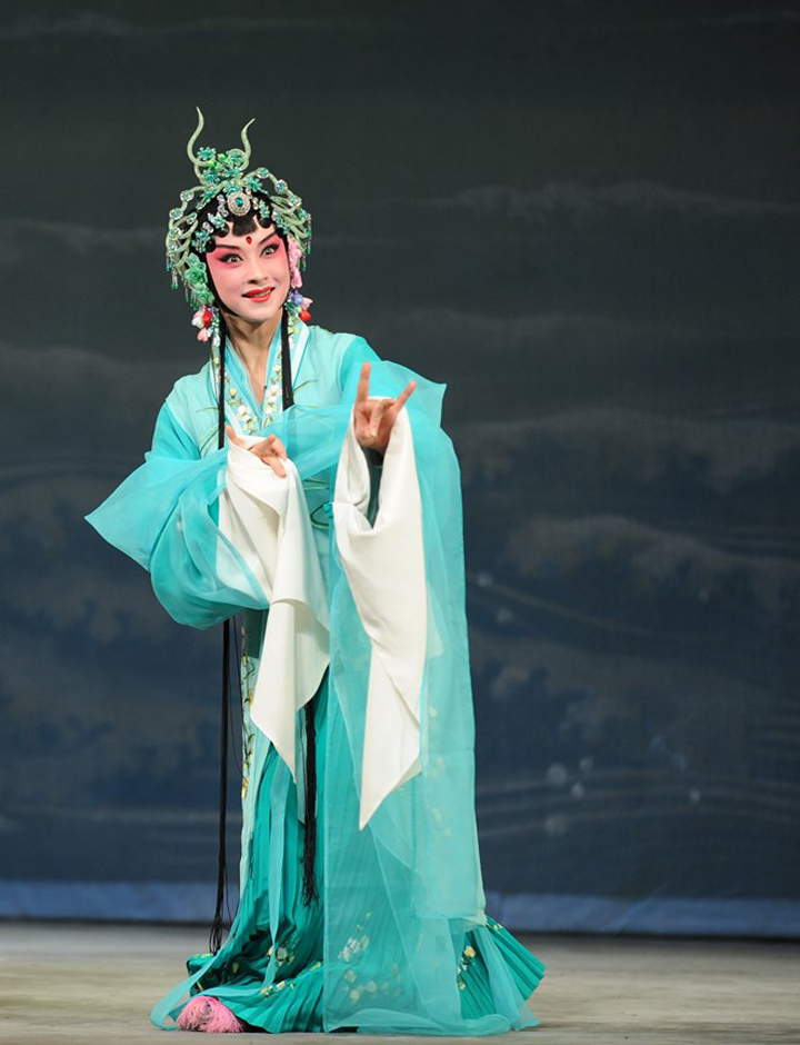 Ο Μύθος του Λευκού Φιδιού – Όπερα Κunqu της Σαγκάης στο Ίδρυμα Σταύρος Νιάρχος