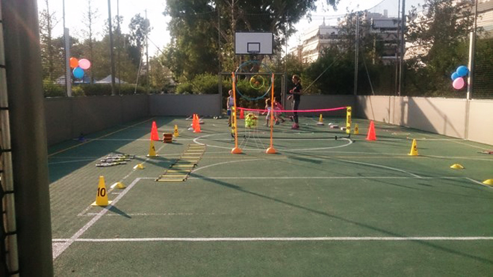 Mini Tennis για παιδιά στο κέντρο πολιτισμού ίδρυμα Σταύρος Νιάρχος