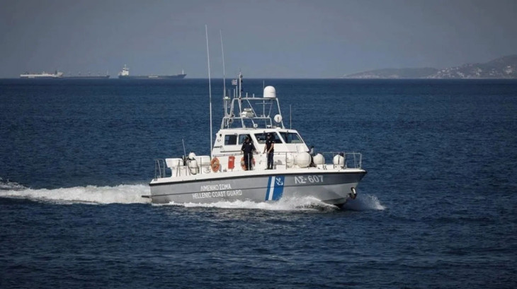 Πειραιάς: Χωρίς τις αισθήσεις της ανασύρθηκε γυναίκα από τη θάλασσα μπροστά στη Σχολή Ναυτικών Δοκίμων