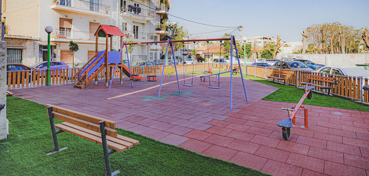 Καμίνια: Πλήρης ανακατασκευή παιδικής χαράς και βελτίωση του δημόσιου χώρου από τον Δήμο Πειραιά
